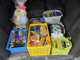 Quelle: Ulrike Pietzcker Die Erstkommunionkinder besuchen den Tafelladen