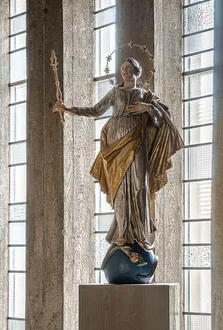 Quelle: Mirjam Bartberger Marienstatue in St. Antonius in Spessart